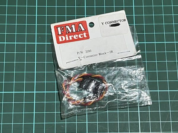 Y - Connector Block. JR (Code IE 022)