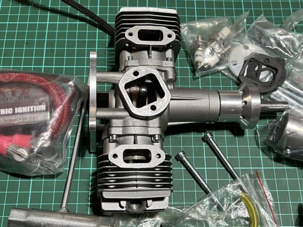 XYZ 53cc Gas Engine. New In Box  Code (E038) - Image 3