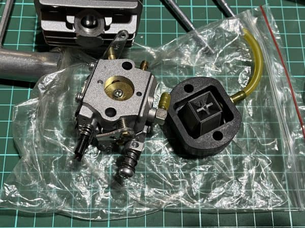 XYZ 53cc Gas Engine. New In Box  Code (E038) - Image 6
