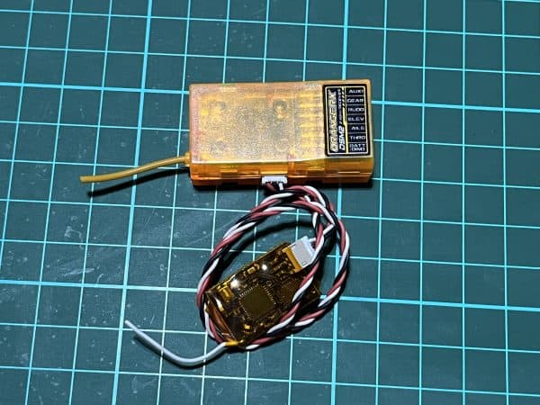 ORANGE 6CH T- SIX  2.4GHz Transmitter. DSM2 With 2 x Receivers. (Code R065) - Image 3