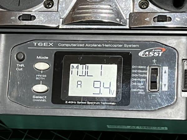 Futaba T6ES 2.4GHz Fast Transmitter. (Code R068) - Image 4
