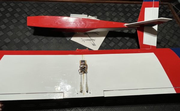 Sonic 500 ARF. 25-40 2-Stroke (Code 069) - Image 5