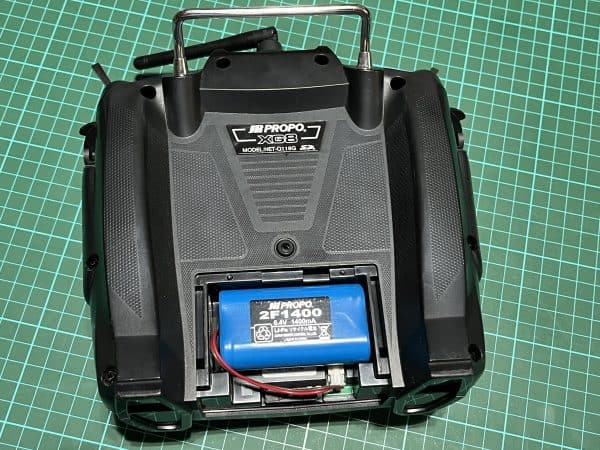 JR XG8 8 Channel DMSS 2.4 Radio. (Code 072) - Image 4