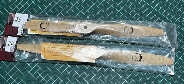 12 x 6  Wood Props. XUAR  New  (Code 111)