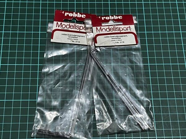 Aileron Control Horn Set. Robbe  (Code 125)