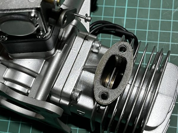DLE 60 TWIN.  In Original Box.  With Mufflers And Ignition. (Code 157) - Image 9