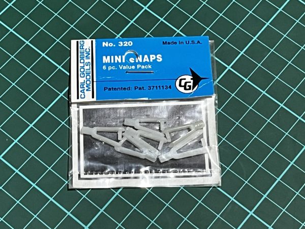 Mini Snap Clevis. Carl Goldberg. (Code 189)