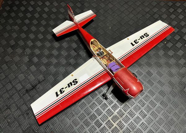 Sokhoi SU-31. Small Electric Plane. (Code 224)