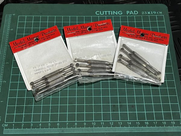 Turnbuckles Medium. (CODE 250) Only one left.