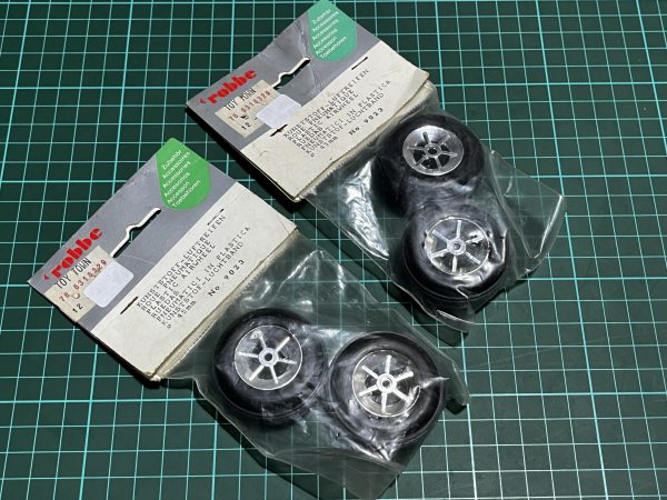 Robbe 45 mm Treaded rubber Wheels. (Code 353)