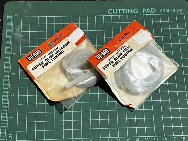 Du-Bro Fuel Tubing Silicone 2 Feet. (Code 431) Medium