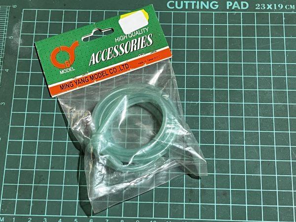 Silicone Fuel Tubing. Medium (Code 432) 2 Feet